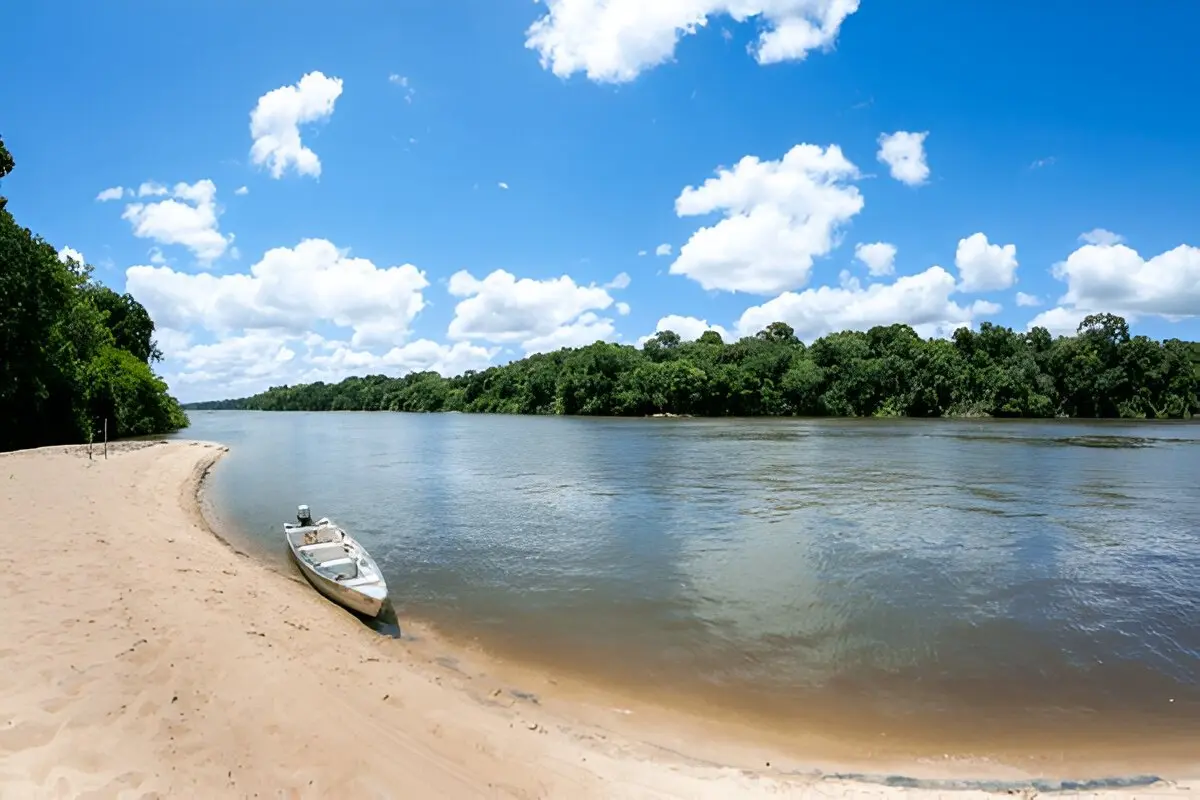 rupununi river guyana - shutterstock